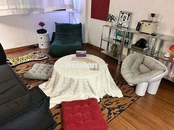 Pháo Đài Láng, diện tích 40m2, 4 tầng, mặt tiền 3,5m, giá 9,6 tỷ Pháo Đài Láng, diện tích 40m2, 4 tầng, mặt tiền 3,5m, giá 9,6 tỷ