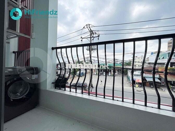 CHO THUÊ CĂN HỘ DỊCH VỤ FULL NỘI THẤT BAN CÔNG NGAY BẾN XE MIỀN ĐÔNG