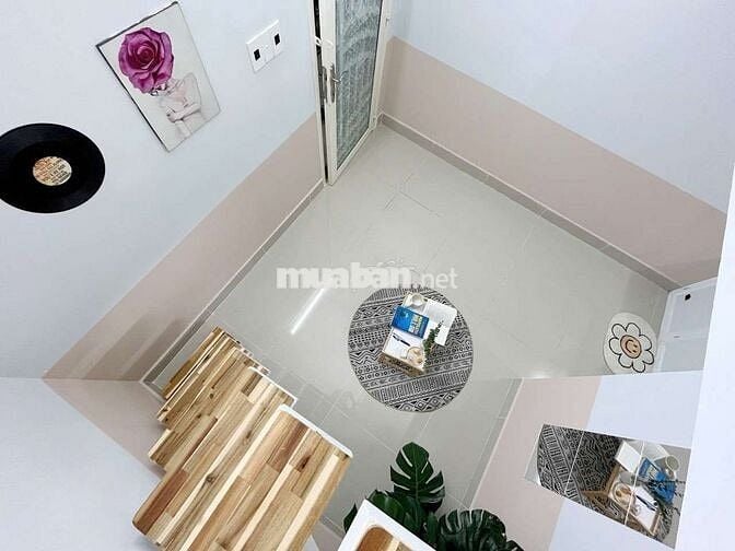 DUPLEX GÁC CAO, CỬA SỔ TRỜI, FULL NỘI THẤT CẢ MGR GẦN BV ND GIA ĐỊNH