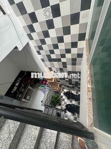 nhà riêng 1 trệt 2 lầu- cách mặt đường quang trung 50m