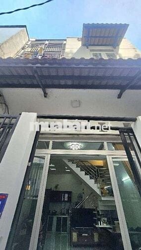 Chỉ nhỉnh 5 tỷ sở hữu ngay căn nhà 2 tầng đường Lâm văn Bền, Quận 7.