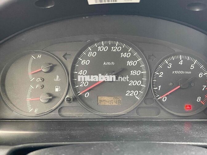 Xe Ford Laser Ghia 1.8 MT 270.000 Km