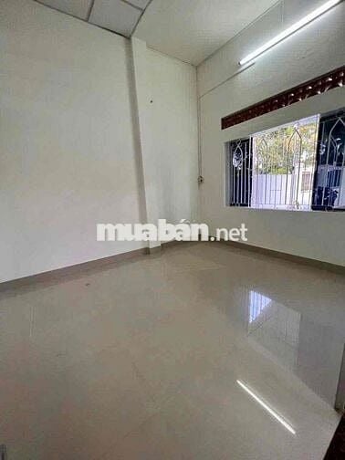 Bán Nhà Vườn 2 MT bám đường hơn 20m, chia đc 2,3 - P. Tây Nha Trang.