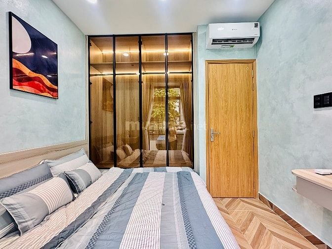 NHÀ PHỐ NGAY TÂN BÌNH HẺM XE HƠI 