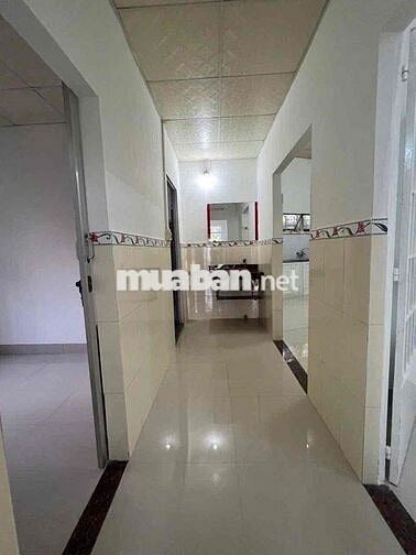 Bán Nhà Vườn 2 MT bám đường hơn 20m, chia đc 2,3 - P. Tây Nha Trang.