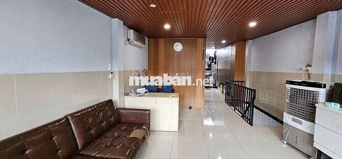 Nhà 2 phòng ngủ 2 tollet.hướng đông