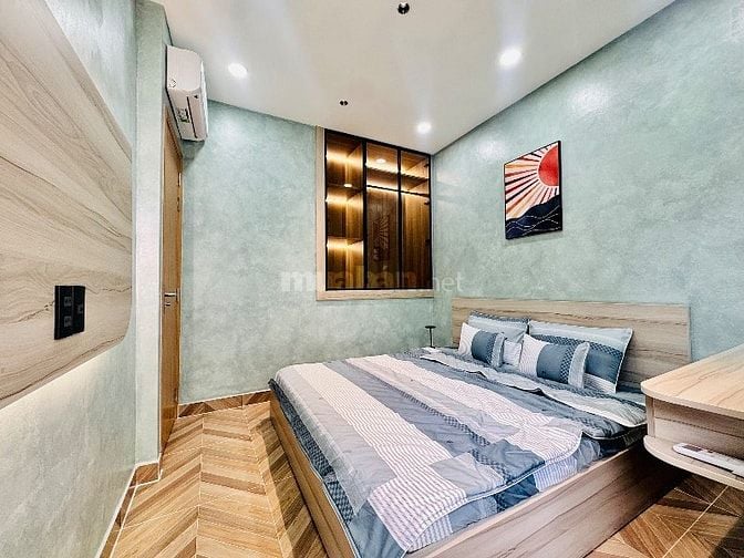 NHÀ PHỐ NGAY TÂN BÌNH HẺM XE HƠI 