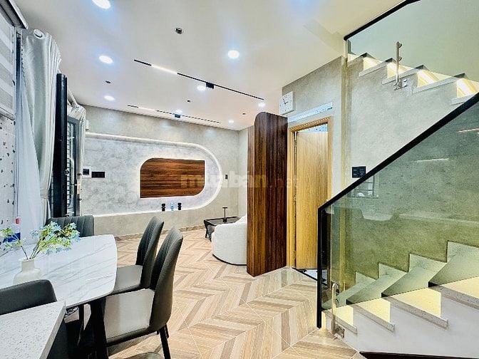 NHÀ PHỐ NGAY TÂN BÌNH HẺM XE HƠI 