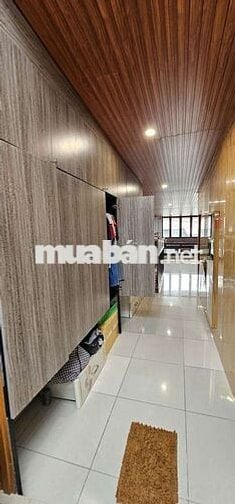 Nhà 2 phòng ngủ 2 tollet.hướng đông