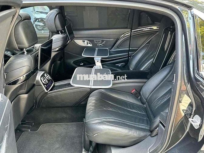 Mercedes Benz S Class 2017 Maybach S450 - 80000 km