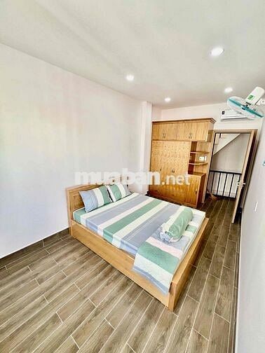 cho thuê nhà nguyên căn đường số 8 p11 gv