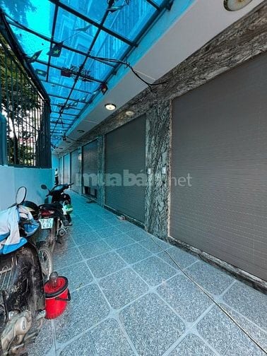 Bán nhà phân lô 6 tầng thang máy Bùi Xương Trạch 35m2 9,8 tỷ Bán nhà phân lô 6 tầng thang máy Bùi Xương Trạch 35m2 9,8 tỷ