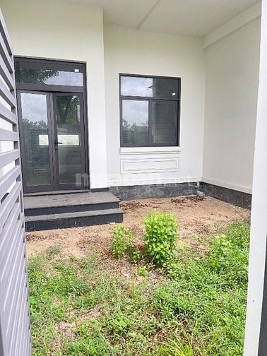 Bán căn nhà phố 1 trệt 3 lầu giá tốt nhất thị trường