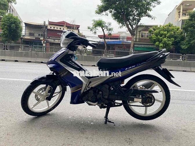 Xe exciter 2012 xuống áo êm bốc đẹp như hình