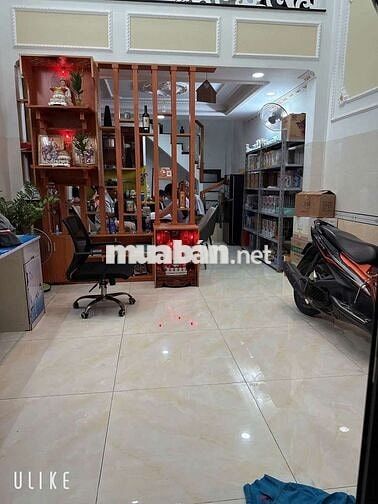 Nhà 135// Gò Xoài P.BHHA 4x10 3lầu 4P 3WcC Hẻm 5m 5tỷ 200 hg Tây