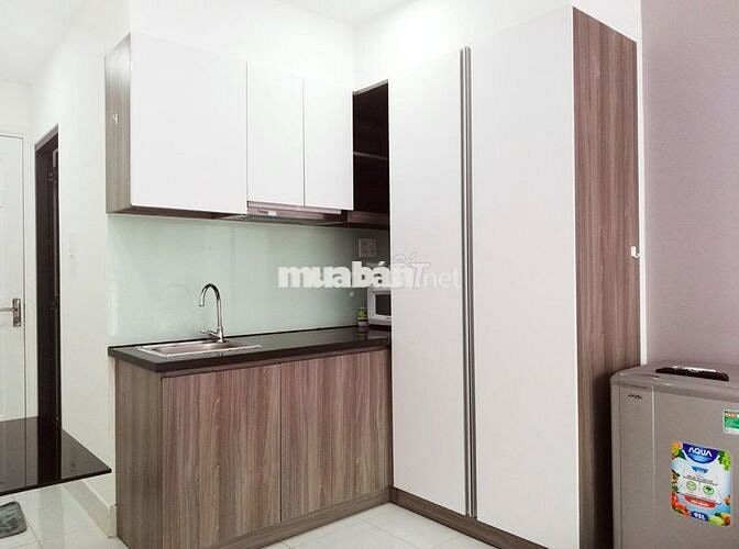 Phòng Mới Xây Đón Nắng Gần Coopmart Nhiêu Lộc Q3