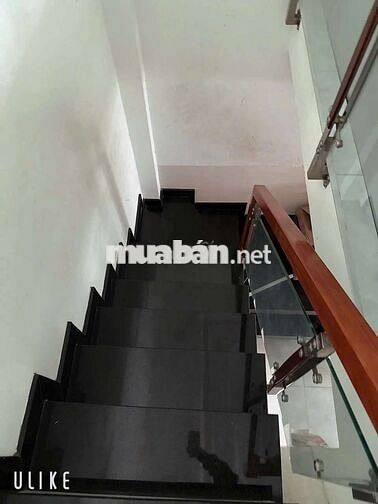 Nhà 135// Gò Xoài P.BHHA 4x10 3lầu 4P 3WcC Hẻm 5m 5tỷ 200 hg Tây