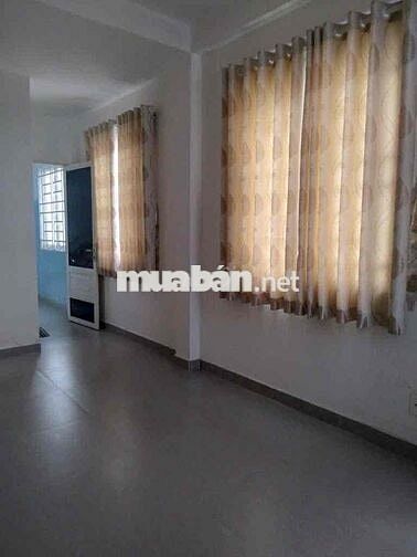 Nhà mặt tiền Quận 1, 50m2, 4 tầng 6PN, vị trí kinh doanh chợ Đakao