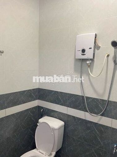 Phòng Mới Xây Đón Nắng Gần Coopmart Nhiêu Lộc Q3