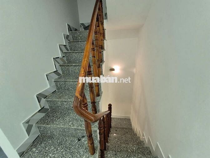 Chính chủ bán nhà 1T1L 46,2m2/975tr ngay Đ. Tránh QL50, Tân Kim