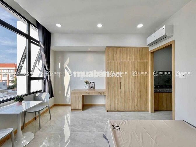 Căn hộ cao cấp, full nội thất mới + máy giặt riêng.Ngay Etown Cộng Hoà