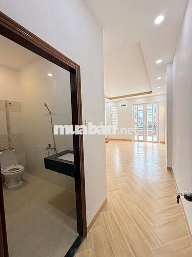 Bán Nhà Mặt Tiền Đường Số 29, Bình Tân - DT 80m² - Giá 12.99 Tỷ