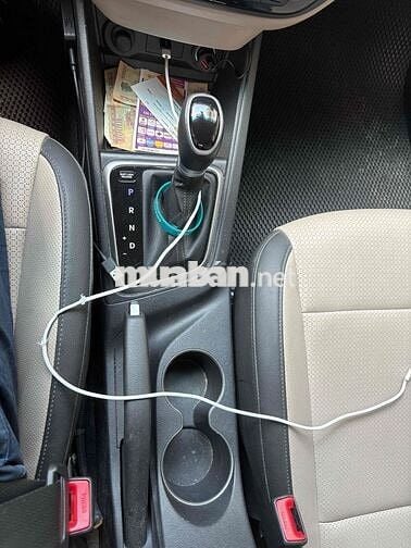 Hyundai Accent 2021 1.4 AT Special - 430000 km