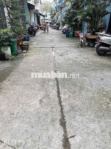 Nhà 135// Gò Xoài P.BHHA 4x10 3lầu 4P 3WcC Hẻm 5m 5tỷ 200 hg Tây