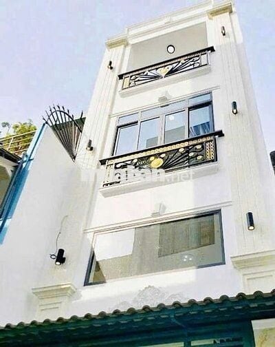 Nhà 135// Gò Xoài P.BHHA 4x10 3lầu 4P 3WcC Hẻm 5m 5tỷ 200 hg Tây