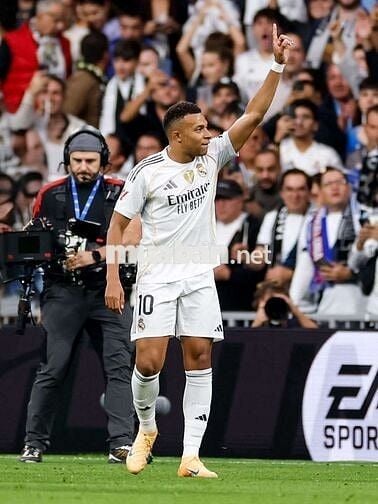 NHÀ KIỆT 2.5 TẦNG HUỲNH NGỌC HUỆ, 2PN, 60M2, CÓ NỘI THẤT