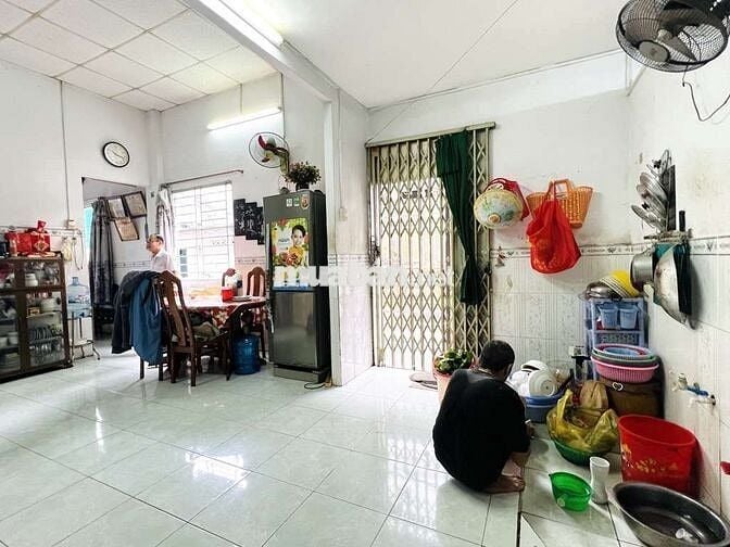 Gần ST Lotte, HXH thông, Ngang hơn 4m, xây 5 Tầng