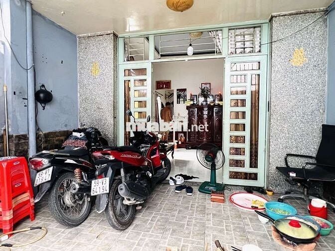 Gần ST Lotte, HXH thông, Ngang hơn 4m, xây 5 Tầng