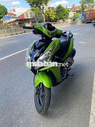 Xe taranis nhập khẩu zin chất đẹp như hình