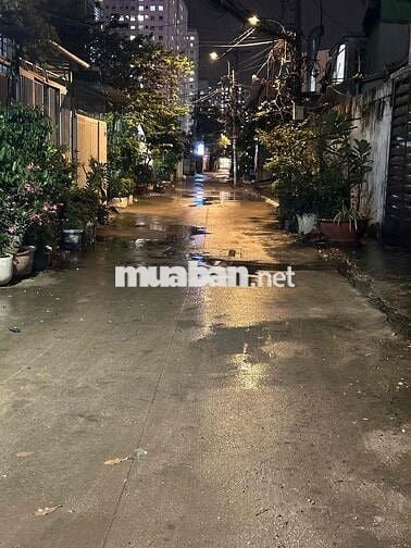 Kho 6x20 Trống Suốt 1/ Phan Văn Hớn