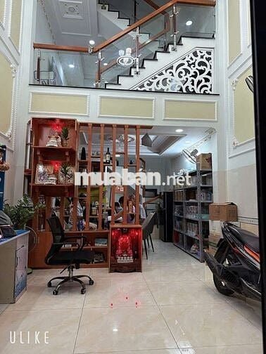 Nhà 135// Gò Xoài P.BHHA 4x10 3lầu 4P 3WcC Hẻm 5m 5tỷ 200 hg Tây