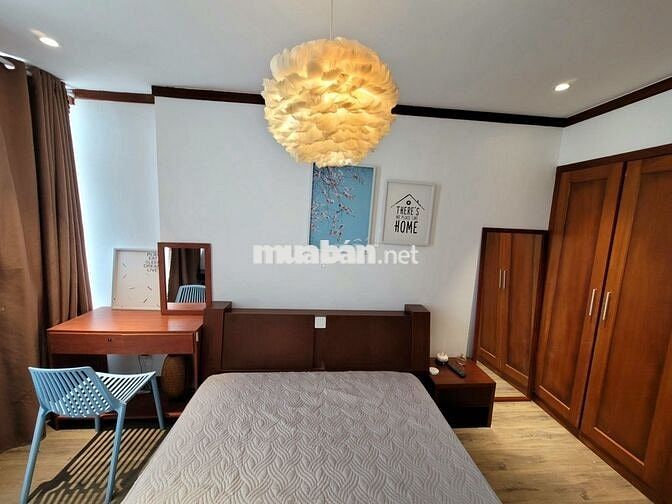 Cho thuê căn 2pn - 3pn, FULL nội thất, ngay trung tâm ĐN giá cực rẻ