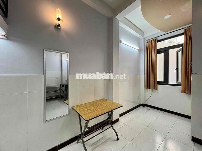 Cho Thuê Phòng Gác Balcon 40m2 4ng ở Ngay Hoà Hưng Toà Viettel Q10