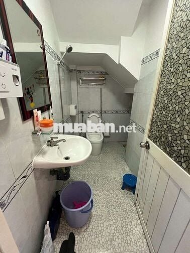 🟥🟥CHO THUÊ NHÀ NC - DT 4X15M - HẺM 🚘 96 ĐÀO TÔNG NGUYÊN - TT NHÀ BÈ