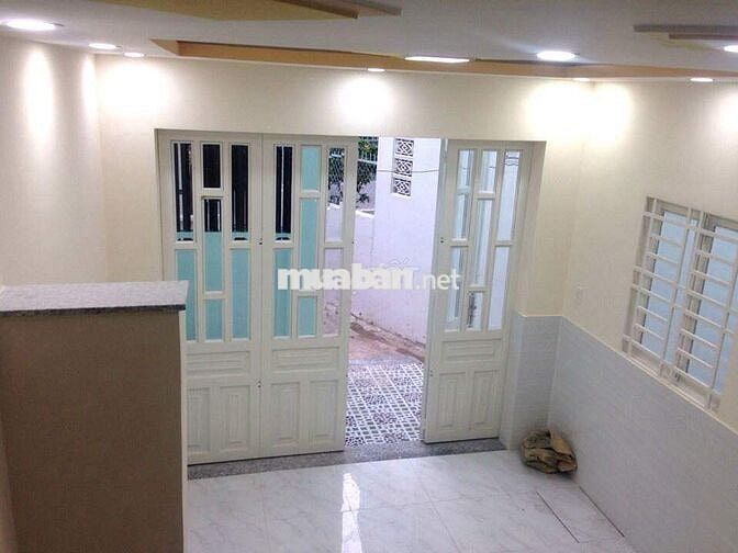 Nhà thuê giá rẻ 3 lầu 3 phòng ngủ hẻmTô Hiến Thành thông  Hòa Hưng