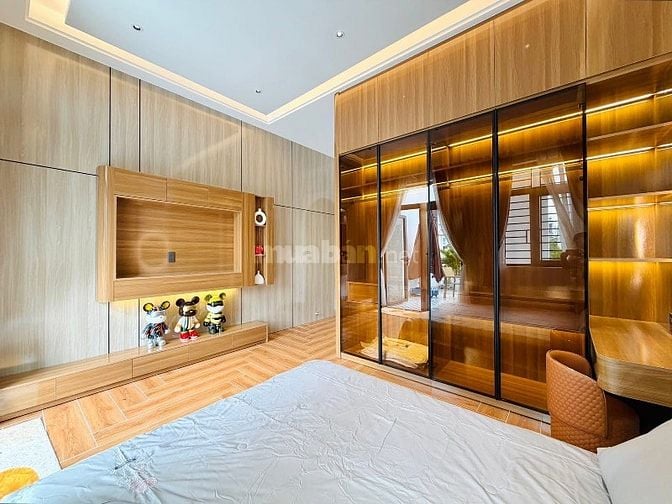 ⭐️Nhà 3 Lầu Mặt tiền kinh doanh tuyệt đẹp Cao cấp Nguyễn Duy Cung, P12