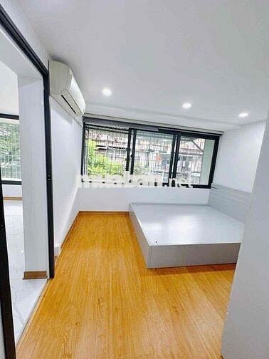 Siêu hiếm!TT Thành Công ,sát phố ,lô góc , 5 ngủ, ,full đồ,   90m2