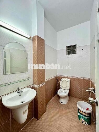 Cho Thuê Phòng Gác Balcon 40m2 4ng ở Ngay Hoà Hưng Toà Viettel Q10