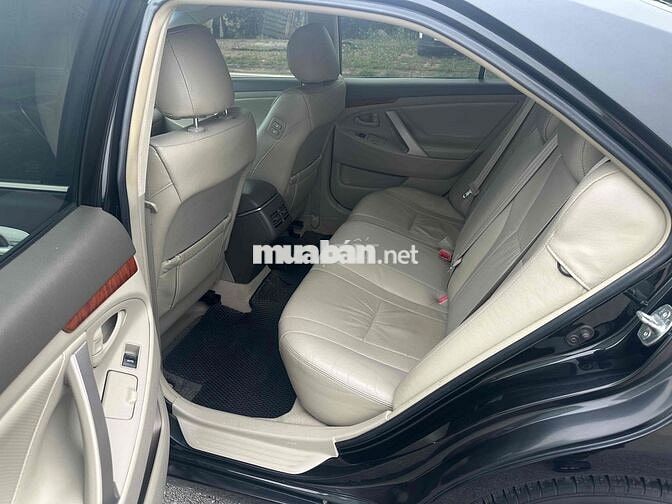 Toyota Camry 2011 2.4G AT