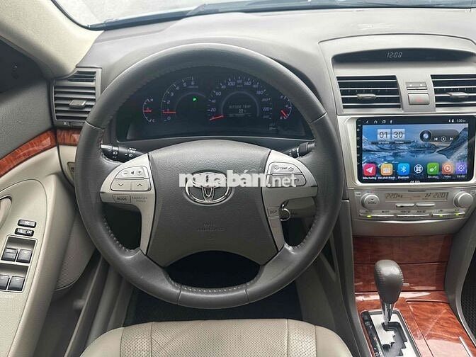 Toyota Camry 2011 2.4G AT