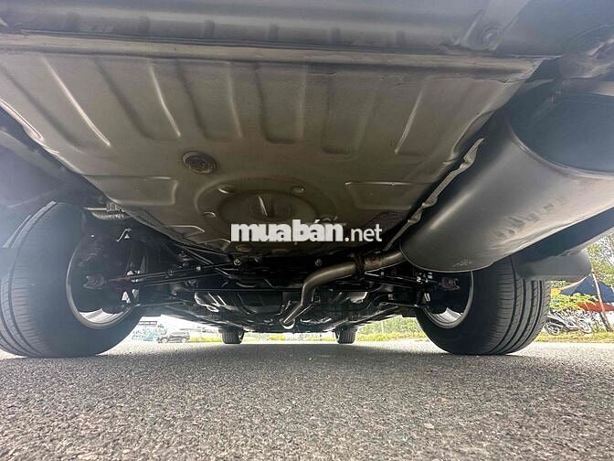 Toyota Camry 2011 2.4G AT