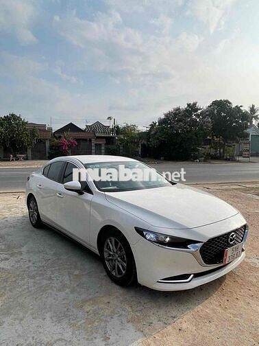 Mazda 3 2020 1.5L Luxury - 53500 km