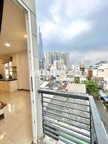 Căn Hộ Ban Công - Ngay Tân Cảng D1, Gần Đh Hutech Bình Thạnh