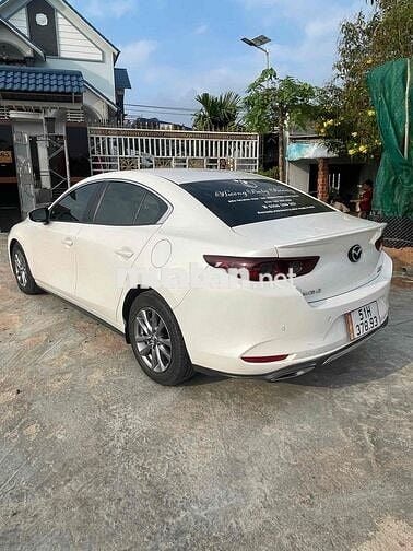 Mazda 3 2020 1.5L Luxury - 53500 km