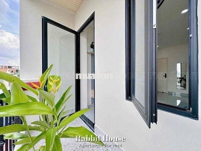 cho thuê ht 1pn studio gần vòng xoay lăng cha cả, cv hoàng văn thụ