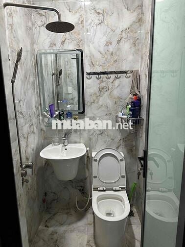 Phòng trọ cao cấp, nằm trong khu biệt lập bảo vệ 24/24 có công viên